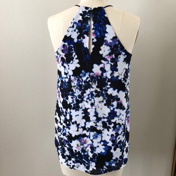 Express Black Blue White Floral Reversible Top, Small - Picture 4 of 7